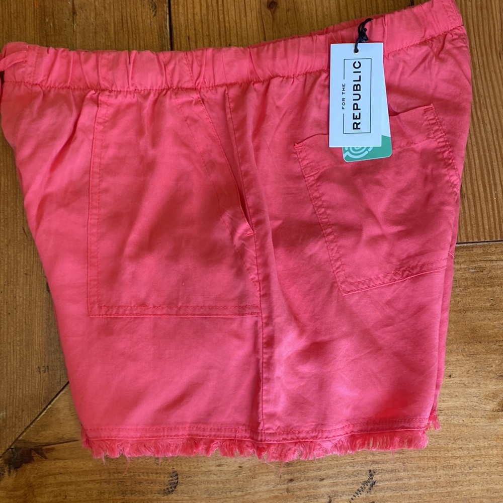 NWT for the republic tencel apricot fringe shorts 17” stretchy waist